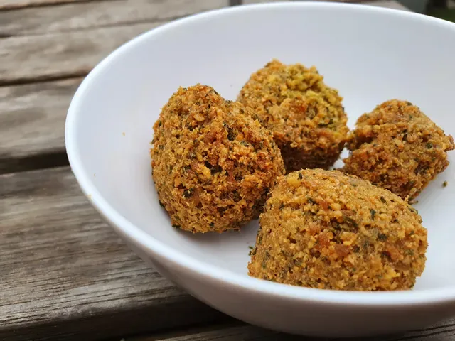 Mama Falafel & Grill