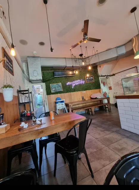 Mama Falafel & Grill