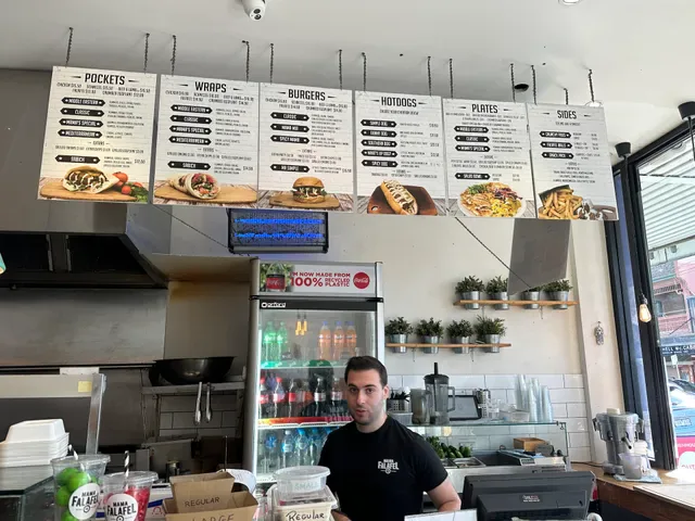 Mama Falafel & Grill