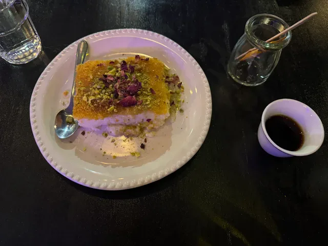 Mama Manoush