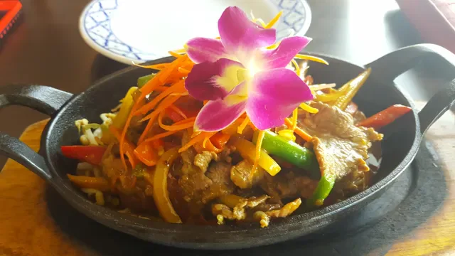 Manow Thai