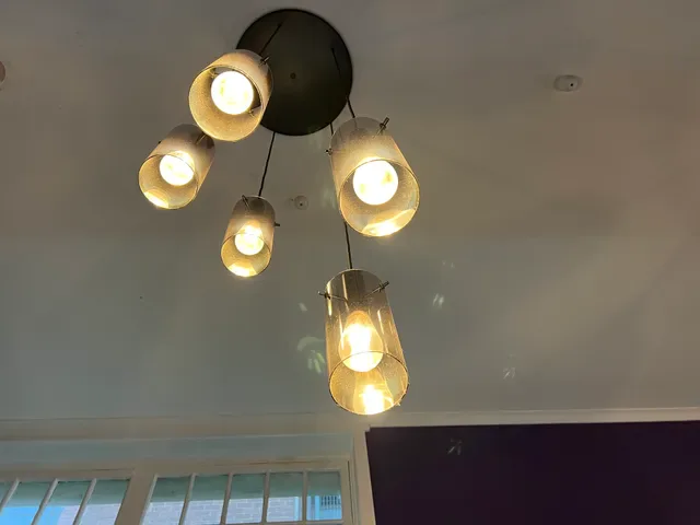 Manu's cafe and restaurant