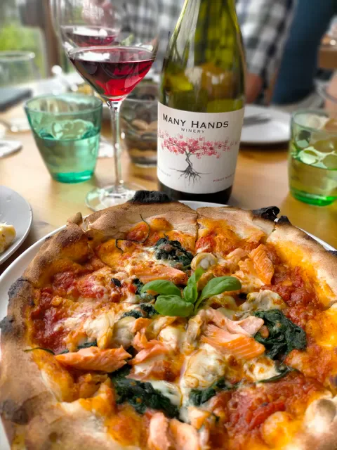 Many Hands Winery