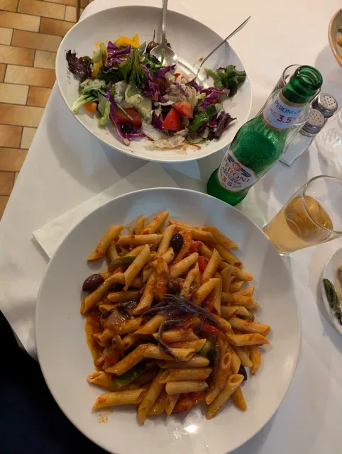 Maria's Trattoria