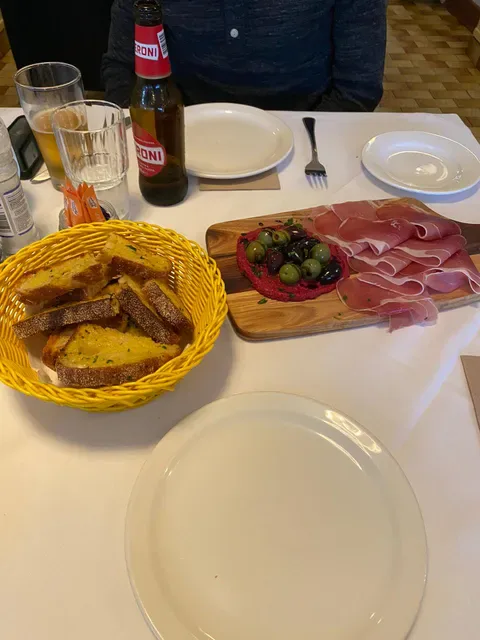Maria's Trattoria