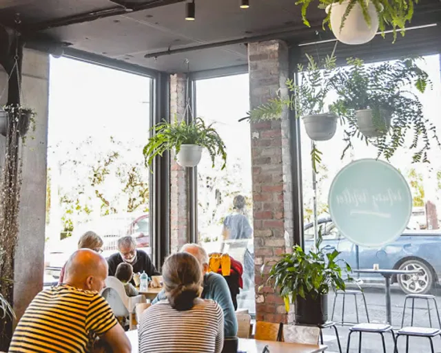 Mary Miller Cafe