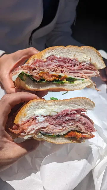 Matteo's Delicatessen