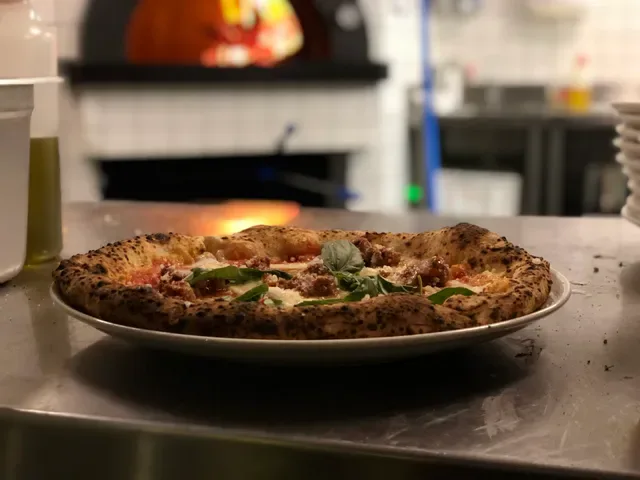 Matto Napoletano Pizzeria