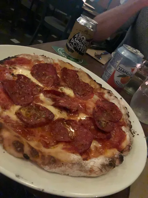 Matto Napoletano Pizzeria