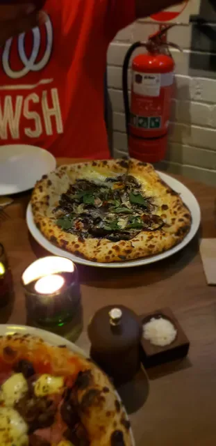 Matto Napoletano Pizzeria