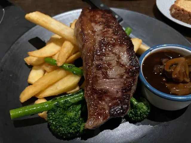 McDaid's Irish Pub