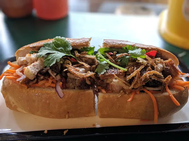 MD & TRUONG Pho