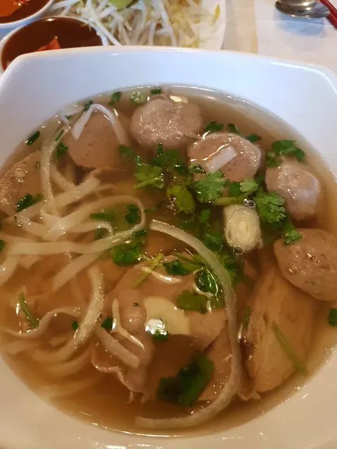 MD & TRUONG Pho
