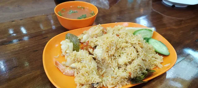 Me Dee Thai Restaurant