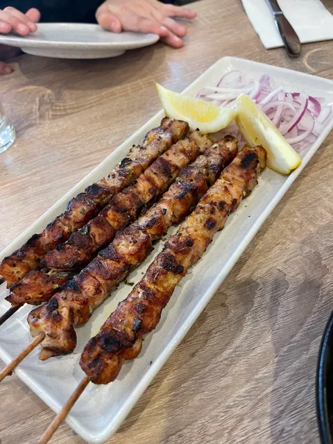 MEAT ME SOUVLAKERI