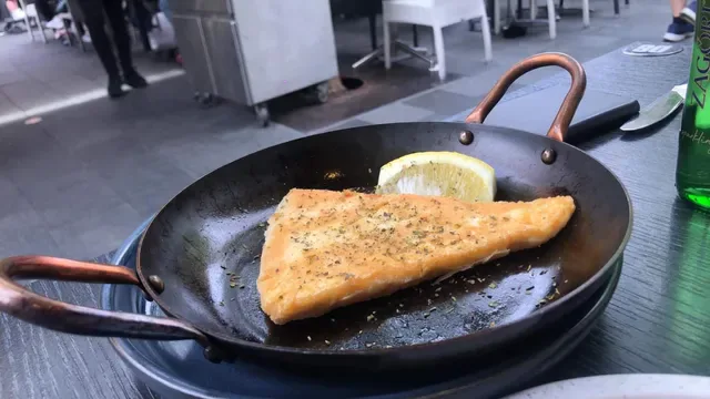 MEAT ME SOUVLAKERI