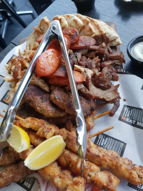 MEAT ME SOUVLAKERI