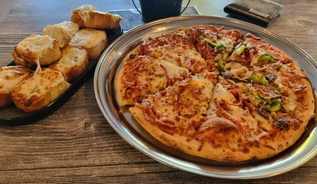 Melrose Pizza