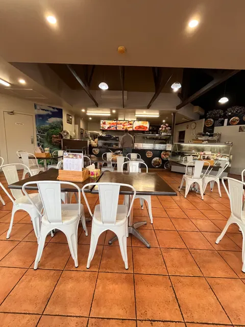Melton Pho