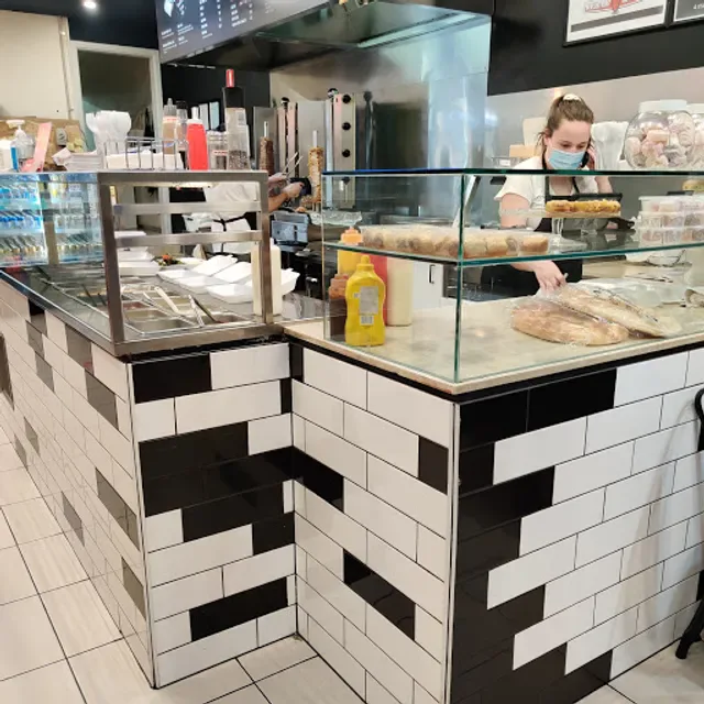Mentone Kebab House