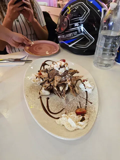 Mercadante Woodfired Pizzeria