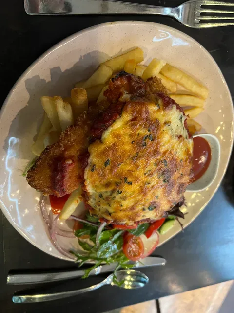 Meze Restaurant
