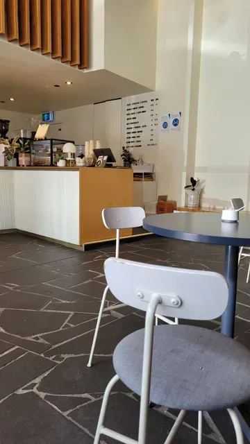 Mid Square Coffee