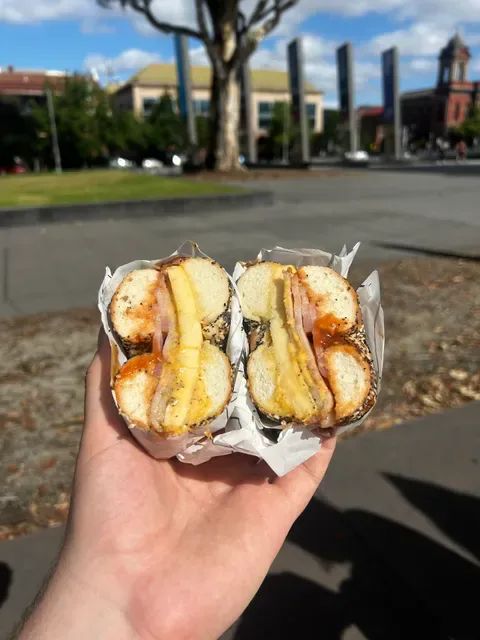 Mile End Bagels