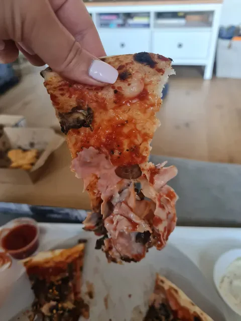 Millers Pizza Elsternwick
