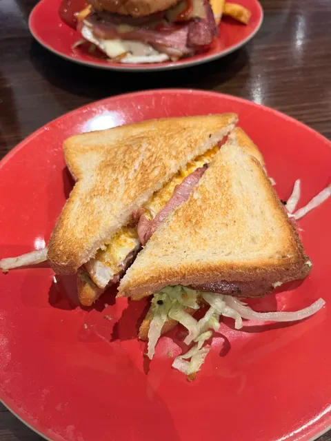 Mishou's Cafe