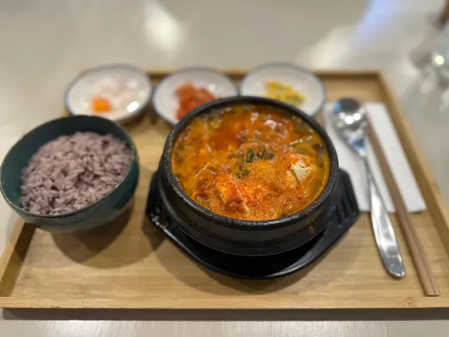 Misty Pot Korean Grill & Bar
