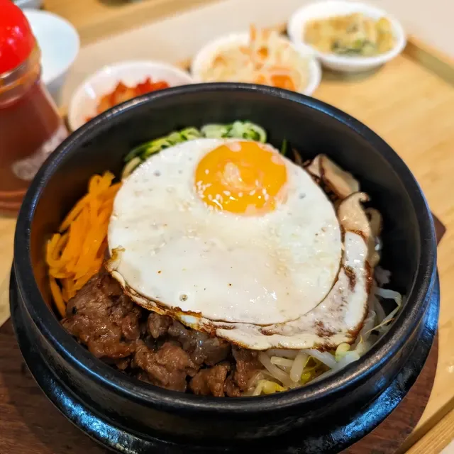 Misty Pot Korean Grill & Bar