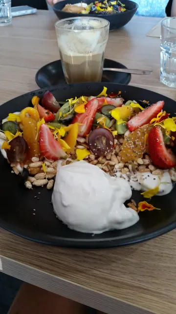 Mitch & Co Cafe