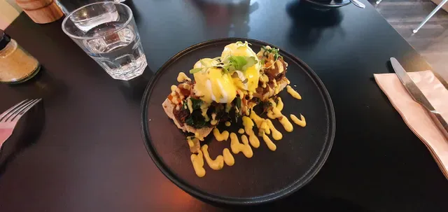 Mitch & Co Cafe