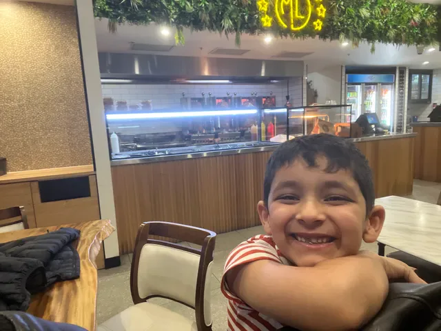 ML KEBAB HOUSE
