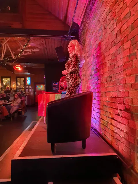 Mollie's Bar & Diner