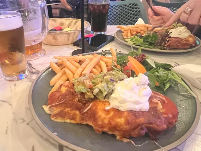Mollie's Bar & Diner