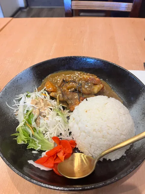 Momoco Sushi San