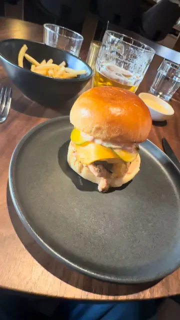 Motor