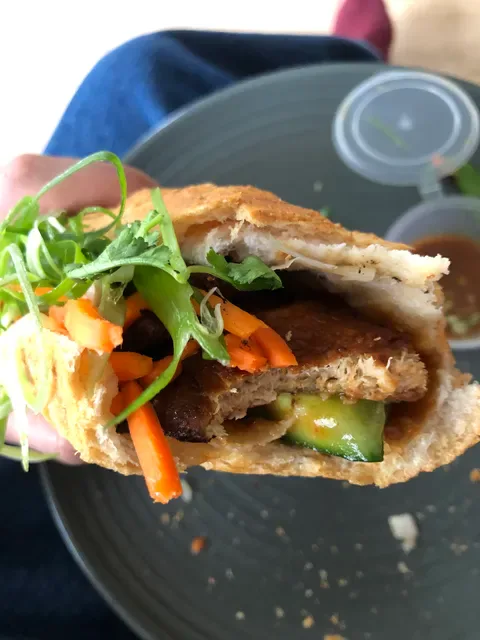 Mr & Mrs Banhmi