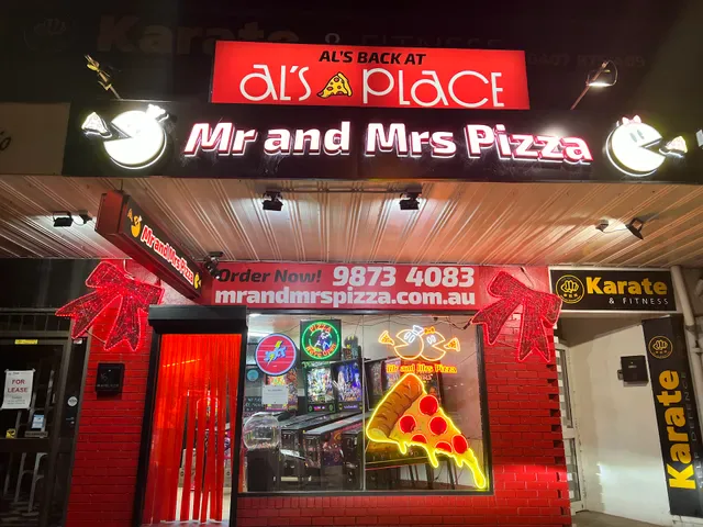 Mr & Mrs Pizza