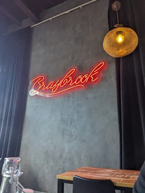 Mr Brooks Stonegrill & Bar