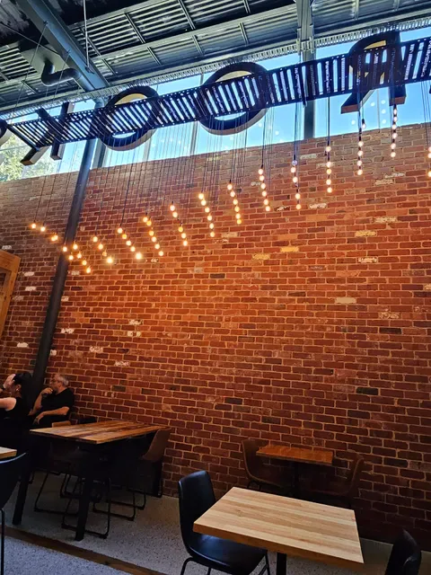 Mr Brooks Stonegrill & Bar