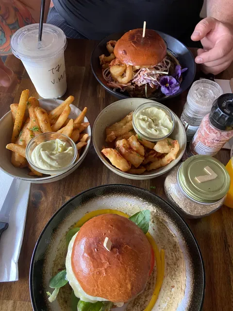 Mr Grumpy's Cafe