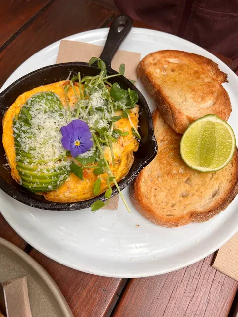 The Mazu Cafe