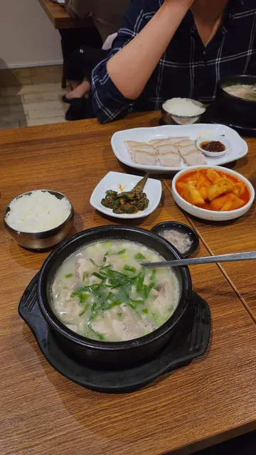 Mr Lee's Foods