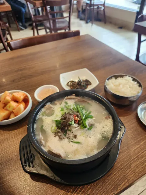 Mr Lee's Foods