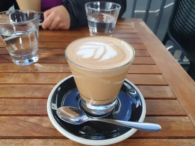 Mr Robertson Cafe