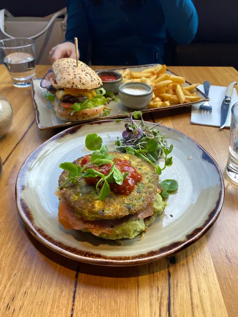 Mr Robertson Cafe