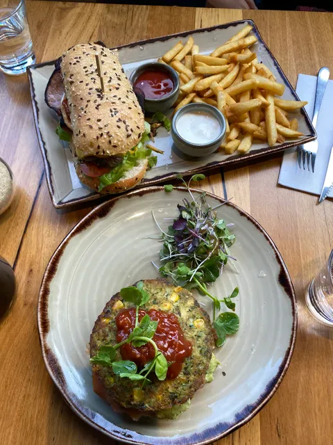 Mr Robertson Cafe